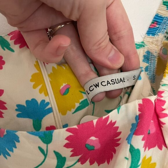 NEW NWT LCW CASUAL / LC WAIKIKI Square Neck Floral Balloon Sleeve Poplin Dress - Picture 6 of 15